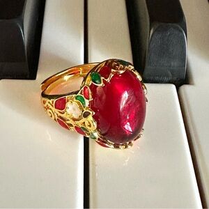 2/$30🌵 Gold Red Stone Cloisonne Enamel Ring Vintage Design Egyptian Size 8 NEW